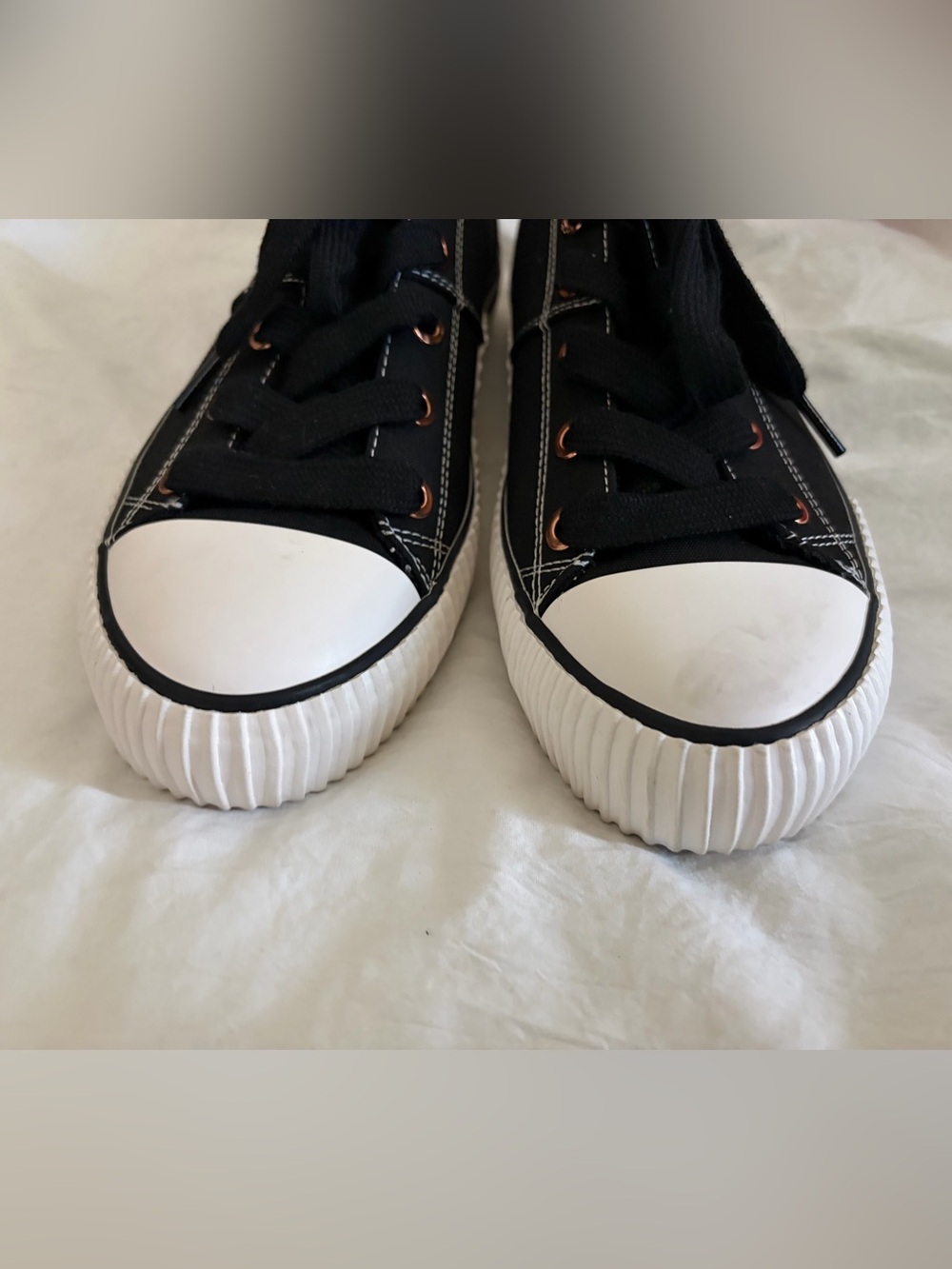 Skechers Women’s BOBs Arch Fit Utopia Arching Star Size 8 - Picture 6 of 9